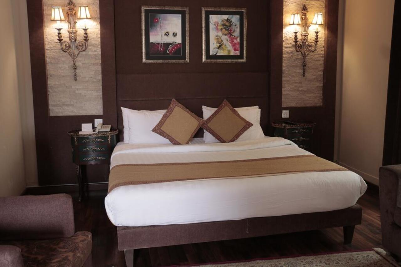 Ambassador Suites & Hotel Islamabad Exterior photo